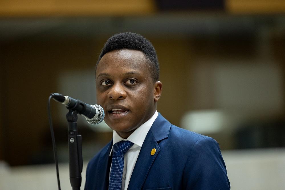 Guto Zacarias aciona PGR para investigar contrato de Lewandowski com Banco Master