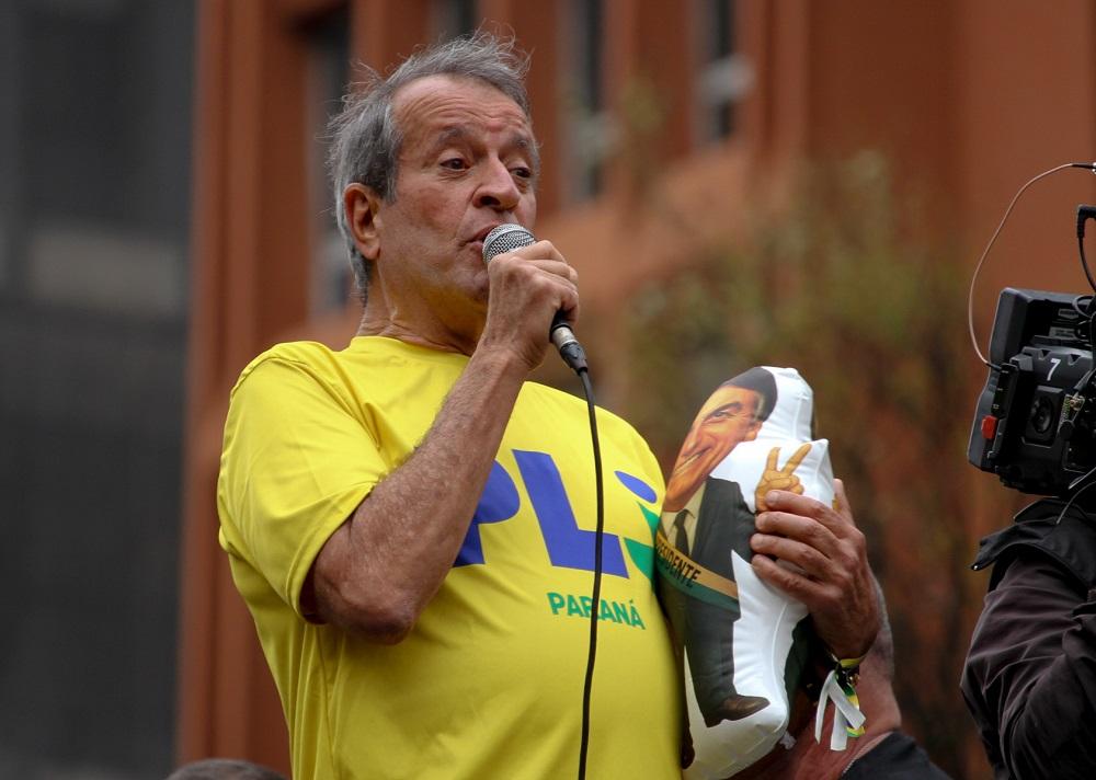 Flávio Bolsonaro: Candidatura Presidencial é 'Irreversível'