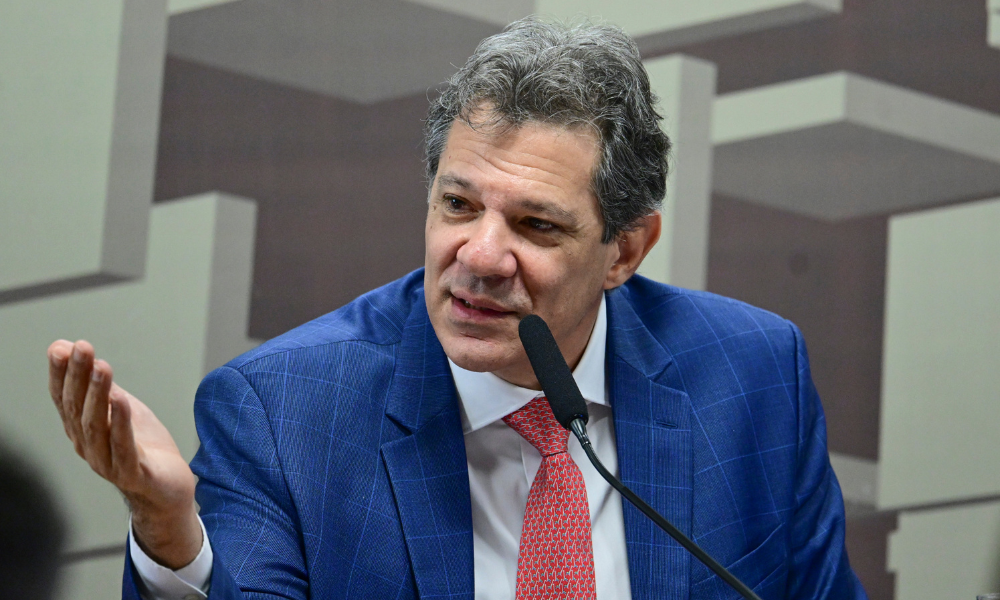 Haddad propõe transferir fiscalização de fundos do CVM para Banco Central