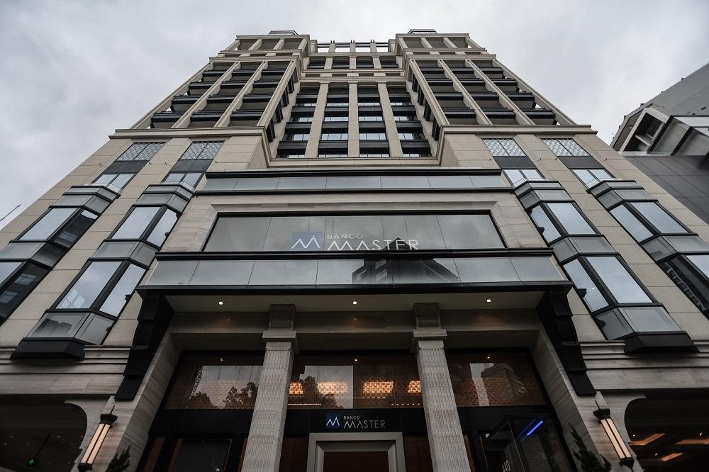 PF ouve 8 investigados no caso Master-BRB nesta segunda